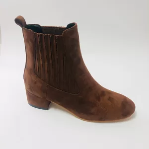 Brown Suede Mid-Heel Boots Style
